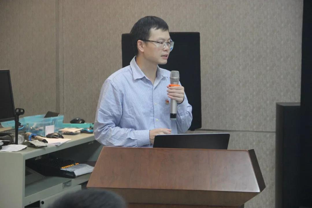 蔡铭副院长分享读书体会